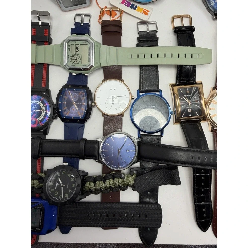 Mixed Brands Mens Watches Lot Of 17 For Parts Or Repair